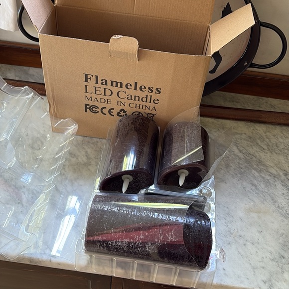 SET/3 Flameless Flickering Black Candles Remote:Halloween, Goth, Romance, Spooky - Picture 12 of 12